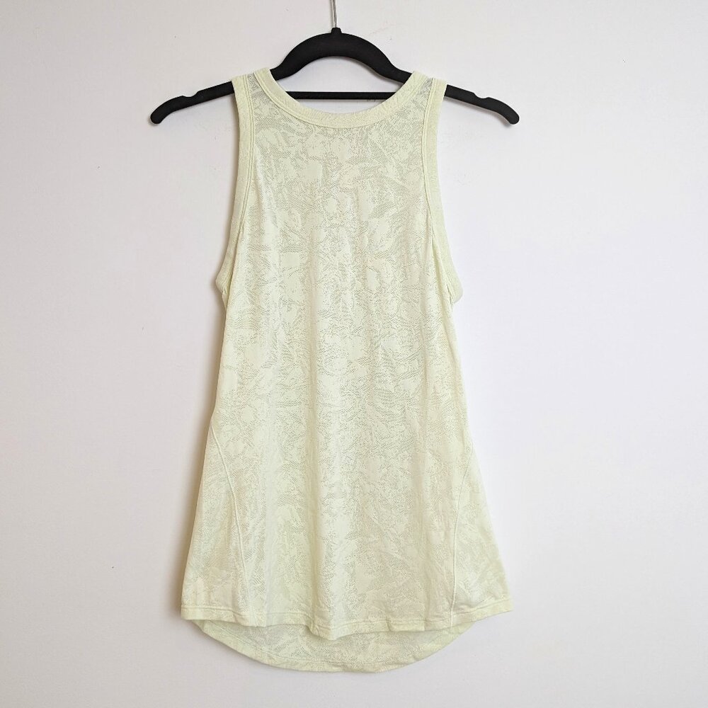 Lululemon Stretch Lace High Neck Tank